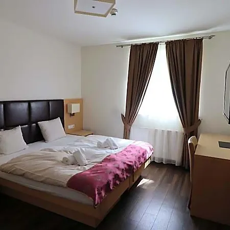 Hotel-flair Hotel 3*